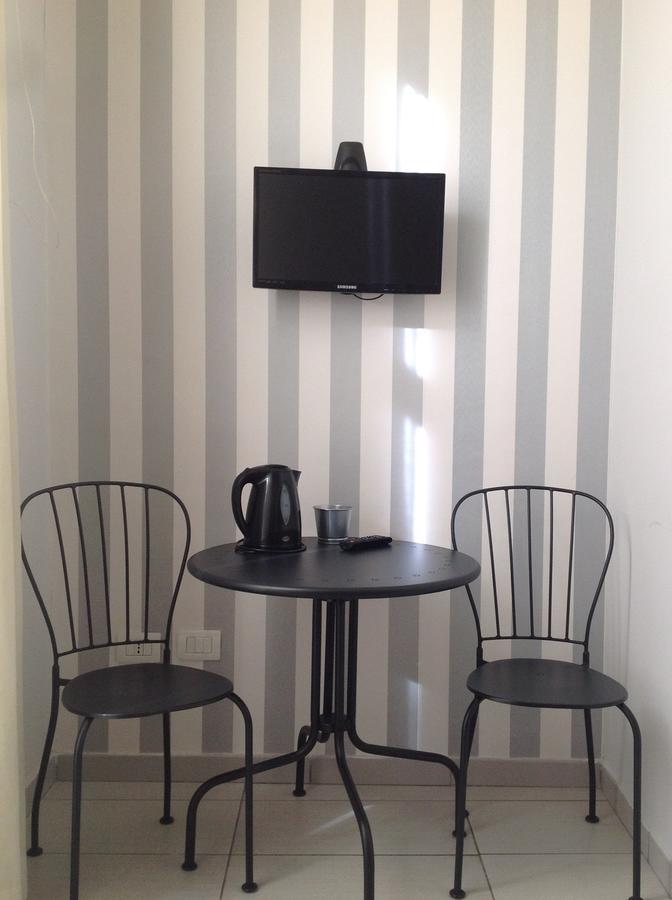 Bed & Breakfast Dei Decumani Naples